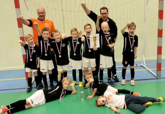Mladší přípravka korunovala jízdu turnajem prvním místem